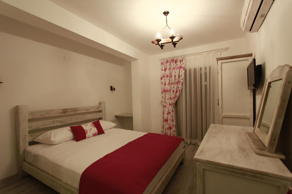 Aksam Sefasi Hotel Alacati Room photo
